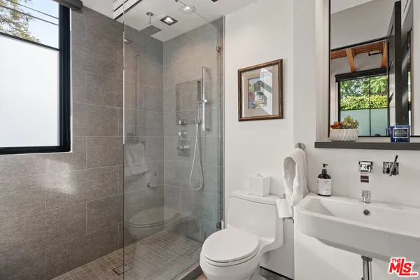 $12,999 | 601 North Crescent Heights Boulevard, Los Angeles, CA 90048