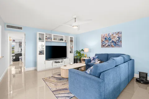 $228,500 | 360 Monaco Court, Unit 360, Delray Beach, FL 33446