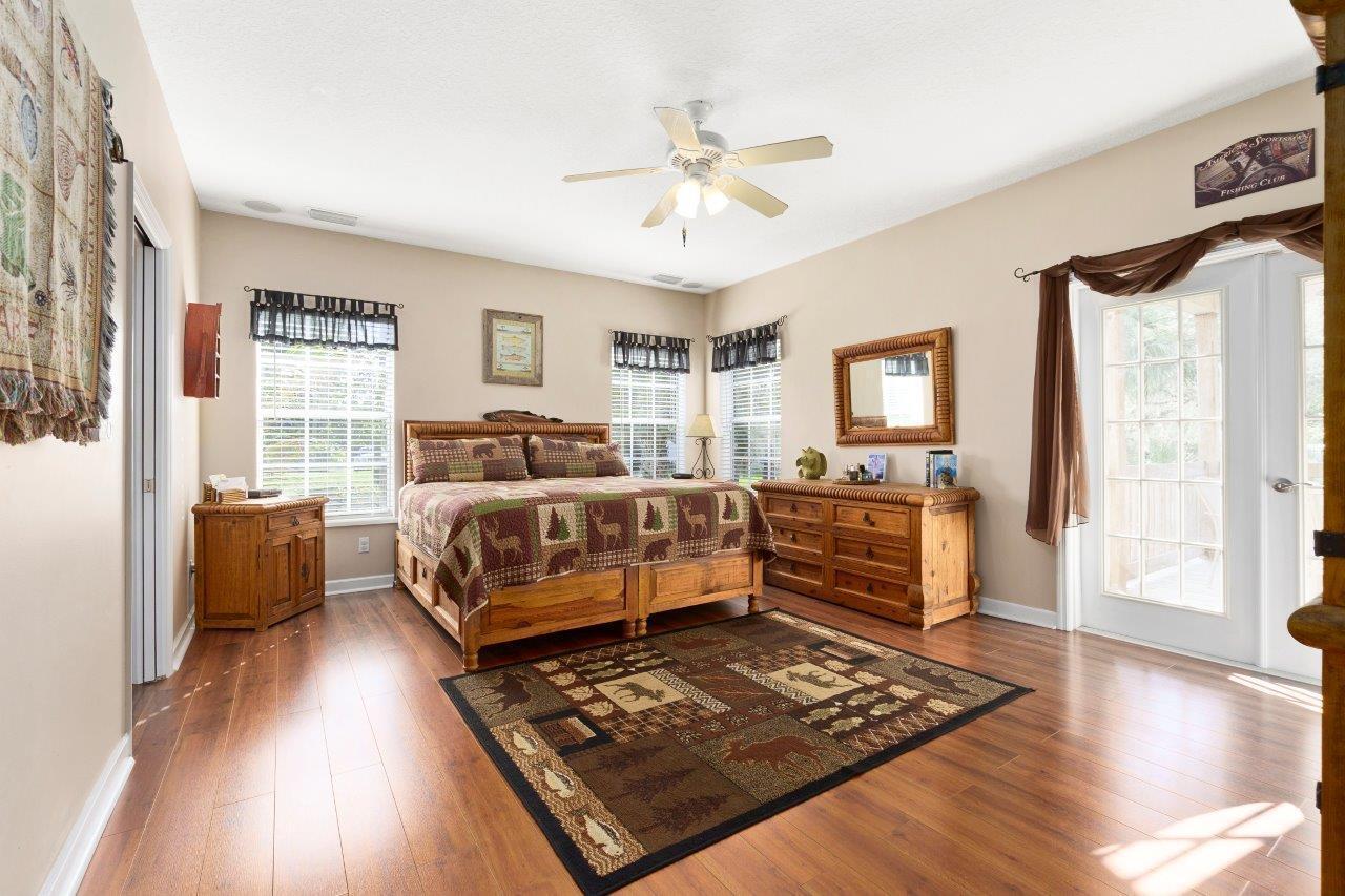 405 Southeast Salerno Road Stuart, FL 34997 - Photo 18 of 48 Primary Bedroom