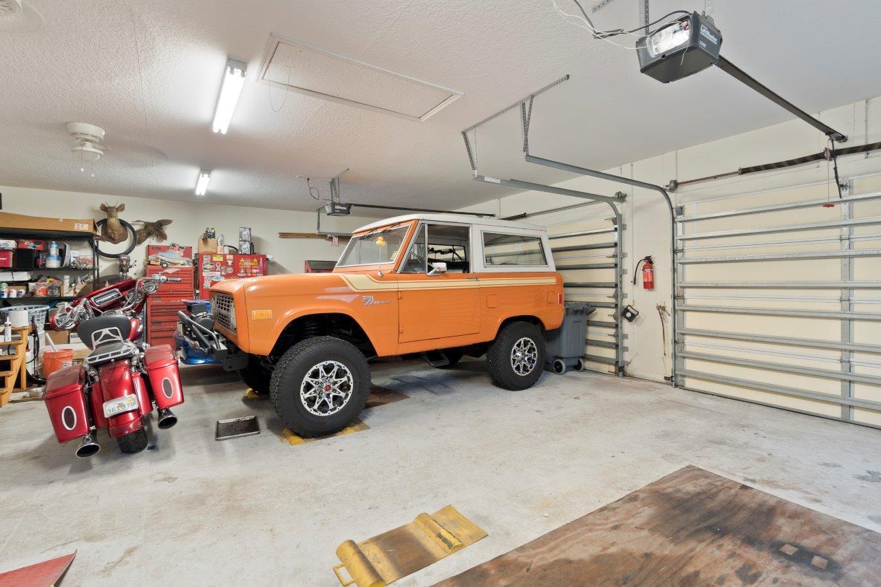 405 Southeast Salerno Road Stuart, FL 34997 - Photo 41 of 48 Garage