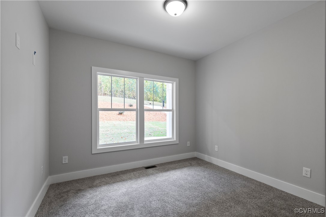 20184 Bennett Way Orange, VA 22960 - Photo 32 of 50 an empty room with a window