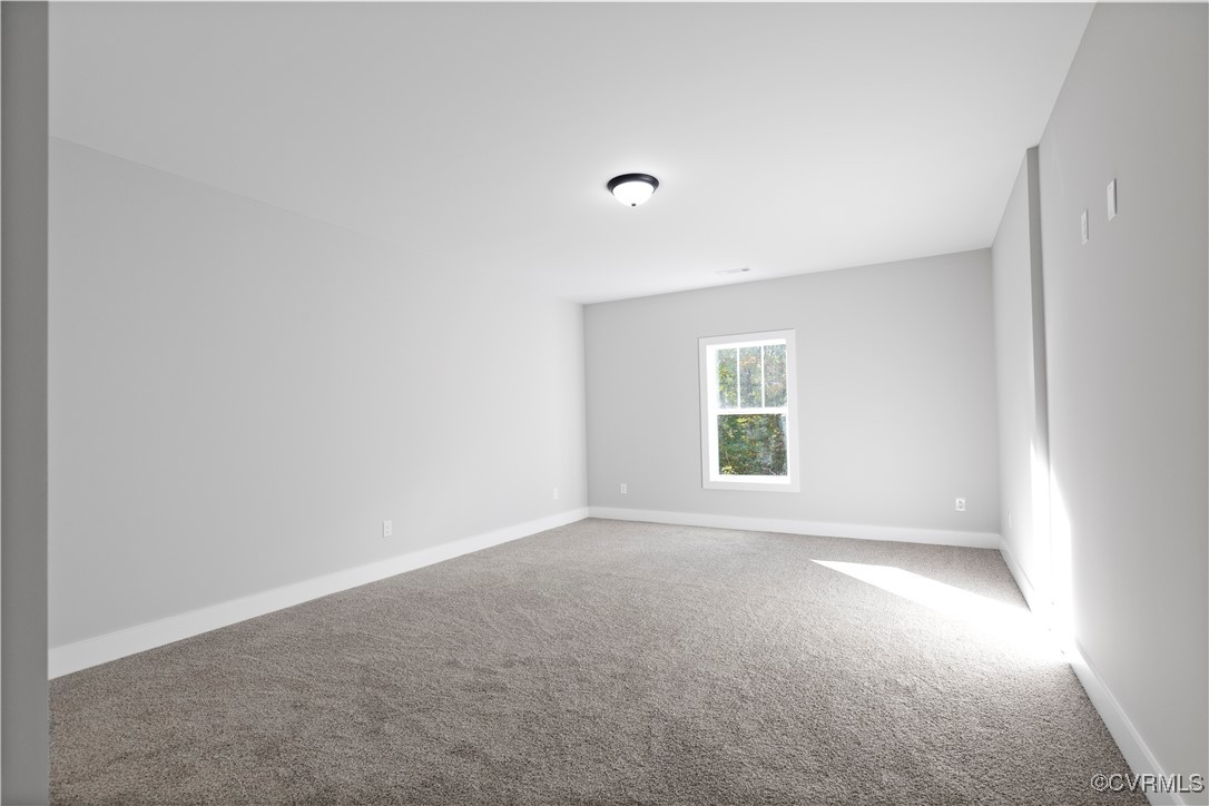 20184 Bennett Way Orange, VA 22960 - Photo 42 of 50 an empty room with a window