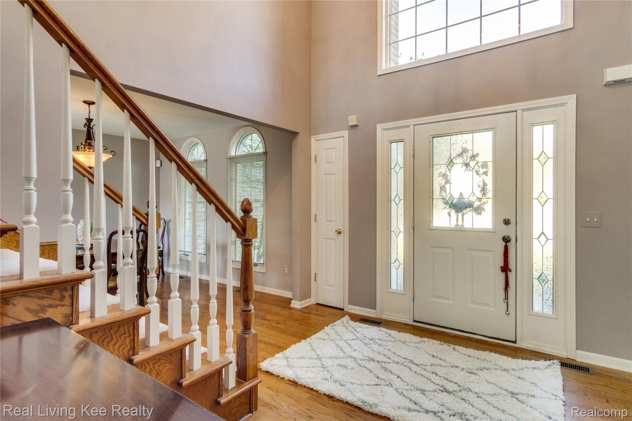 6519 Chatham Circle Rochester, MI 48306 - Photo 13 of 50 Interiors (3 of 61).jpg