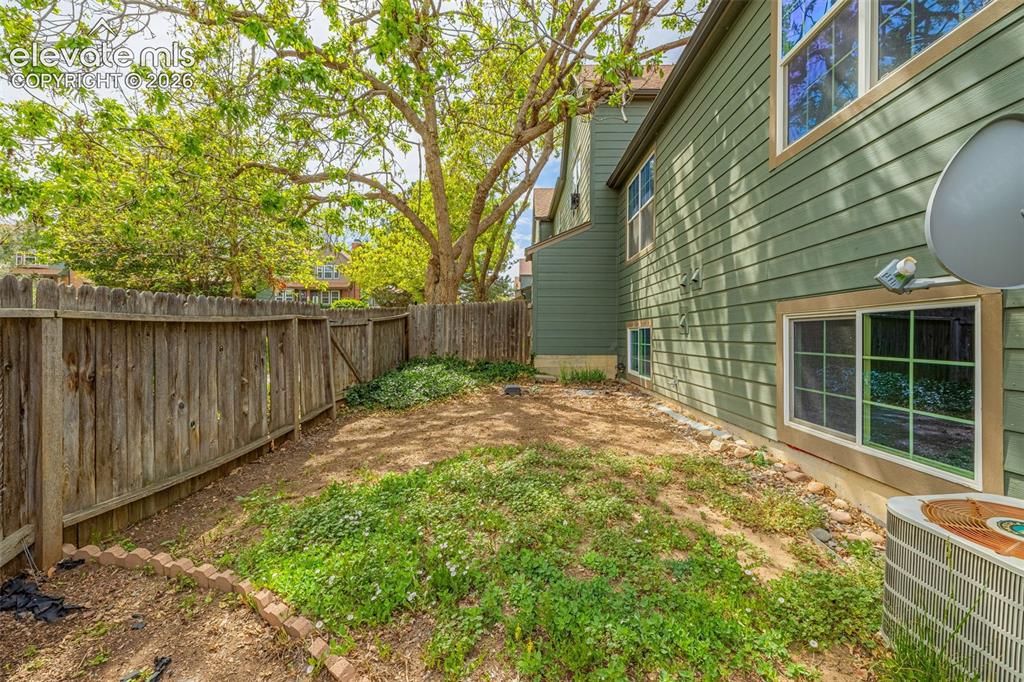 17396 East Rice Circle, Unit D Aurora, CO 80015 - Photo 31 of 48 Backyard