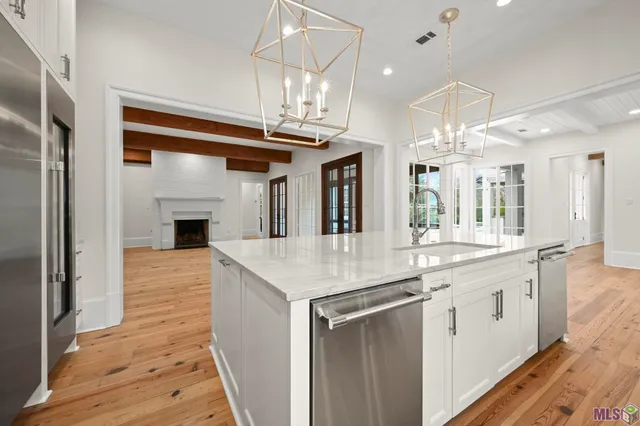 $2,200,000 | 6204 Province Lane, Baton Rouge, LA 70808