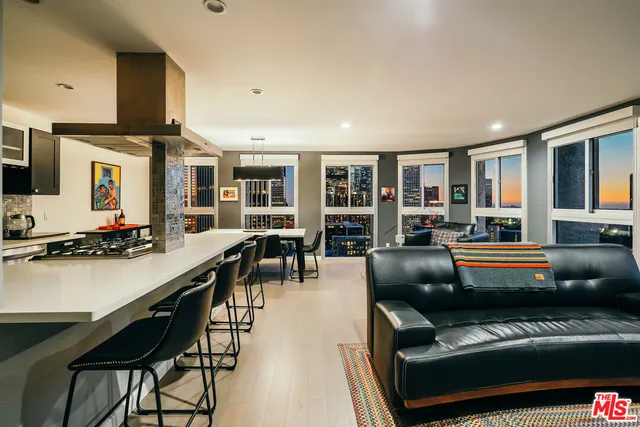 $775,000 | 800 West 1st Street, Unit 2008, Los Angeles, CA 90012