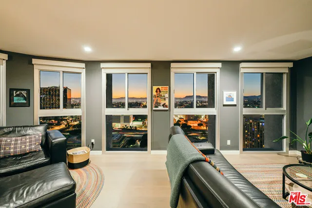 $775,000 | 800 West 1st Street, Unit 2008, Los Angeles, CA 90012