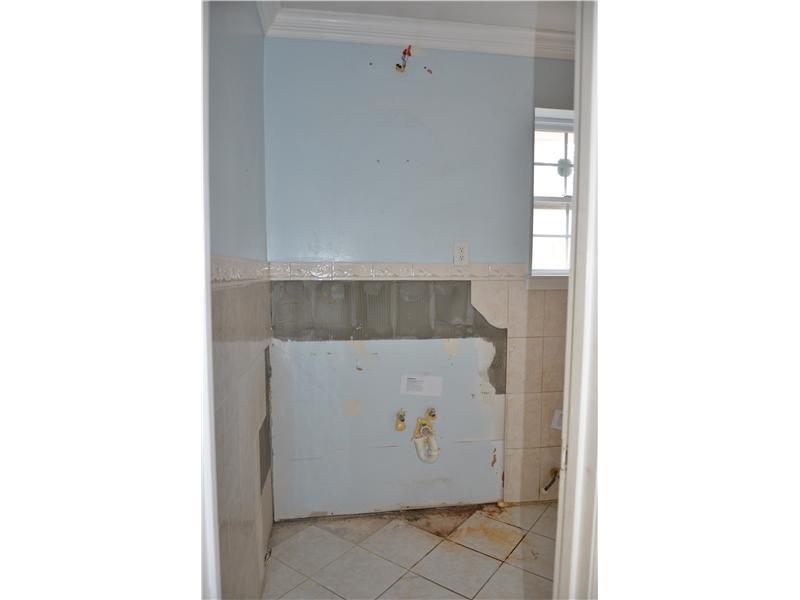 6326 Morrison Road New Orleans, LA 70126 - Photo 15 of 25 Gallery Image 15