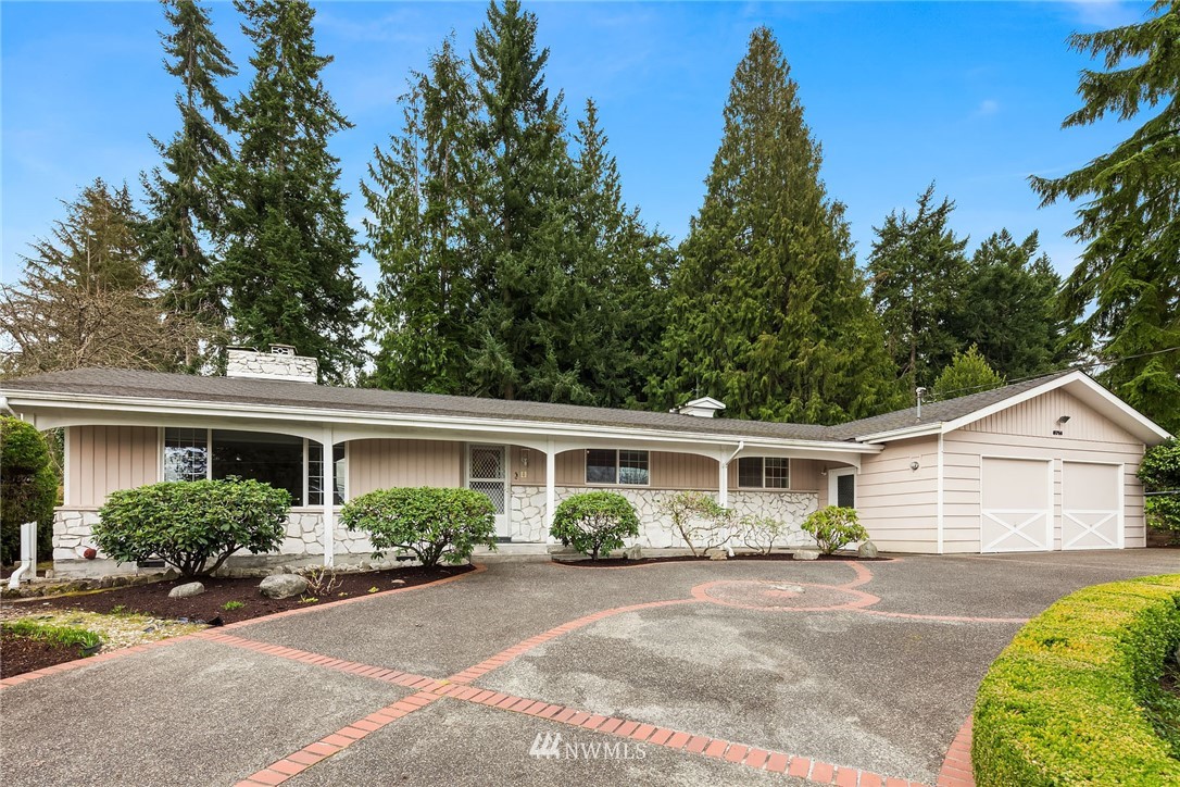 8714 Talbot Road Edmonds, WA 98026 - Photo 3 of 25