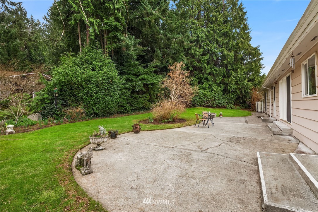 8714 Talbot Road Edmonds, WA 98026 - Photo 25 of 25