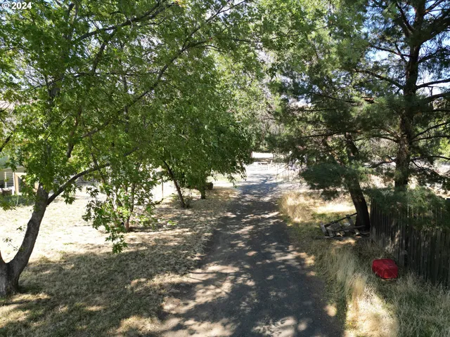 $369,000 | West Irvine Street, The Dalles, OR 97058