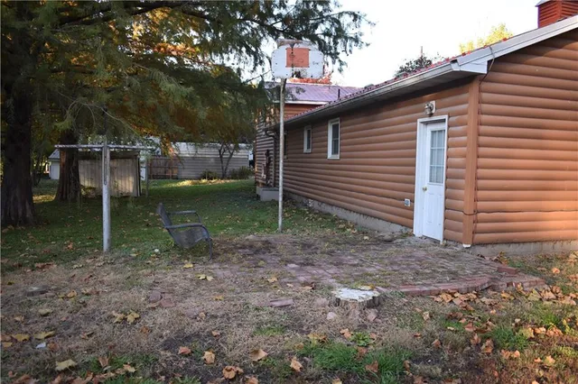 $79,900 | 306 North Ballard Street, Burlington Junction, MO 64428