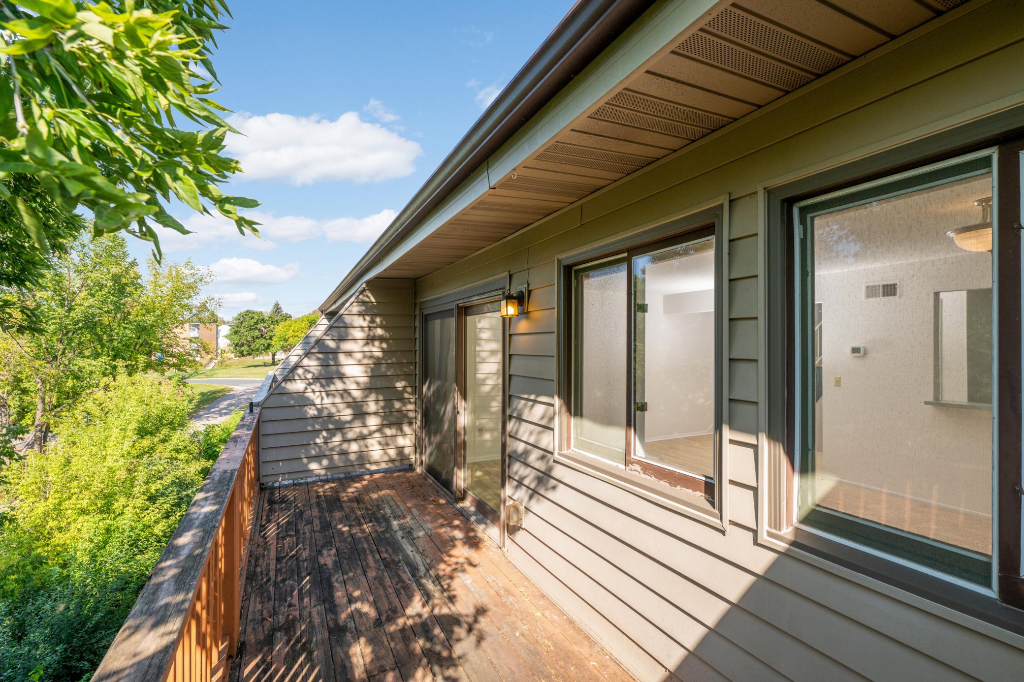 8944 Neill Lake Road, Unit 142B Eden Prairie, MN 55347 - Photo 20 of 37