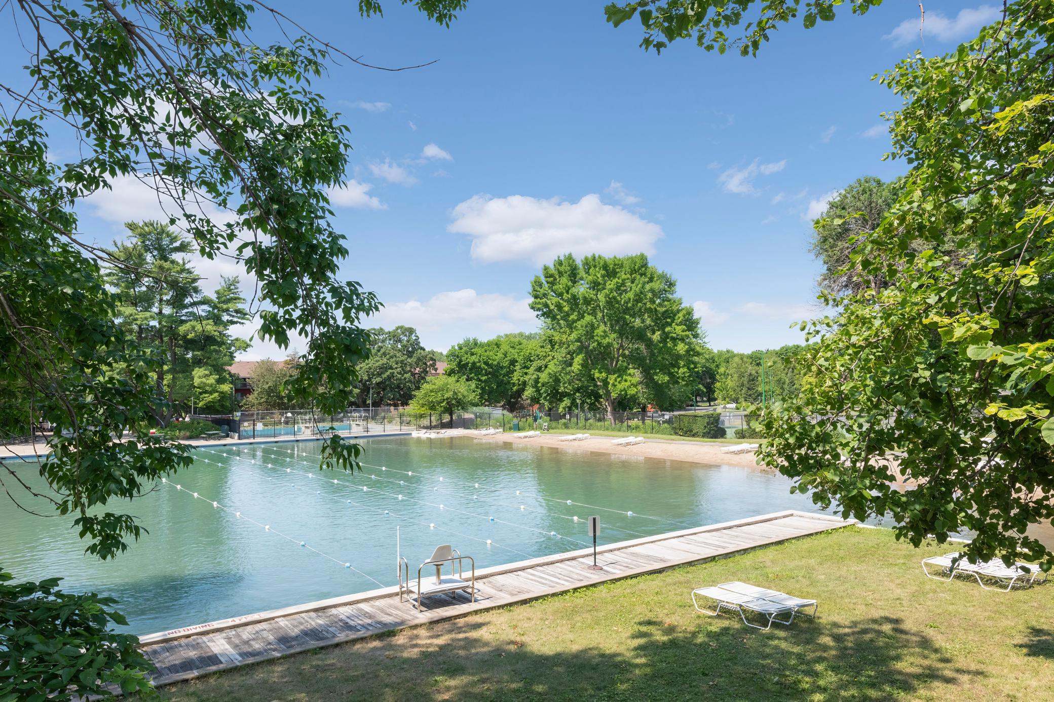 8944 Neill Lake Road, Unit 142B Eden Prairie, MN 55347 - Photo 28 of 37