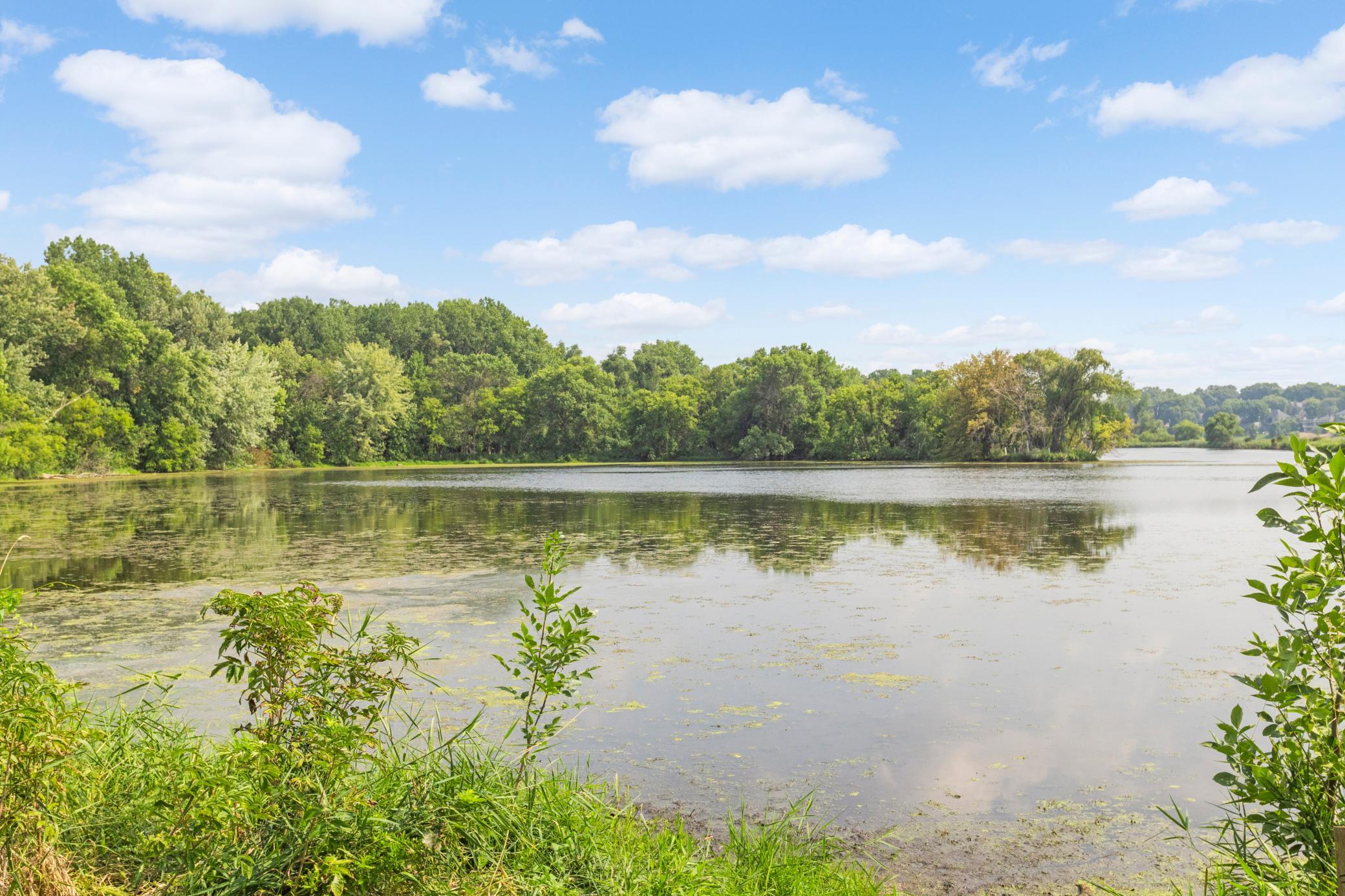 8944 Neill Lake Road, Unit 142B Eden Prairie, MN 55347 - Photo 33 of 37