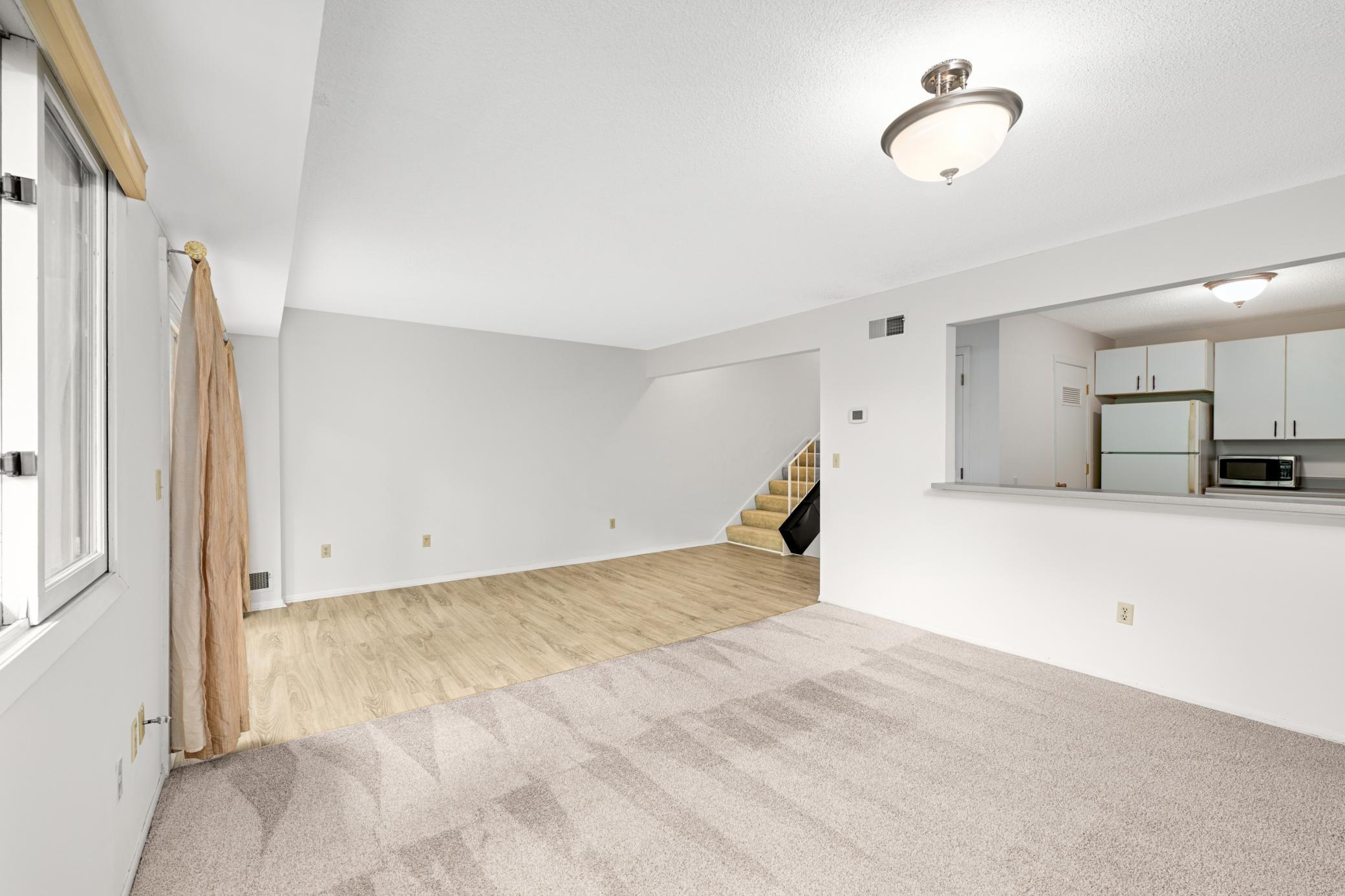 8944 Neill Lake Road, Unit 142B Eden Prairie, MN 55347 - Photo 6 of 37