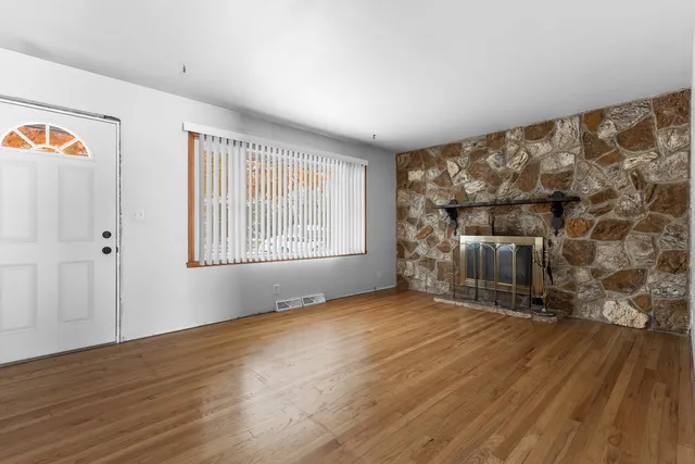 $185,000 | 11807 Ventura Boulevard, Machesney Park, IL 61115