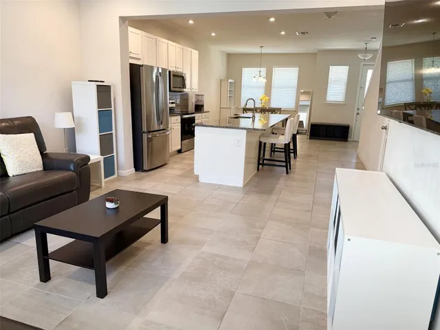 $2,900 | 15910 Marina Bay Drive, Winter Garden, FL 34787