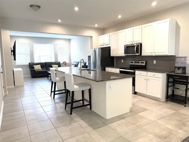 $2,900 | 15910 Marina Bay Drive, Winter Garden, FL 34787