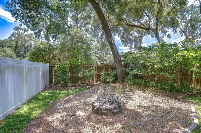 $535,000 | 512 Pinewalk Drive, Brandon, FL 33510