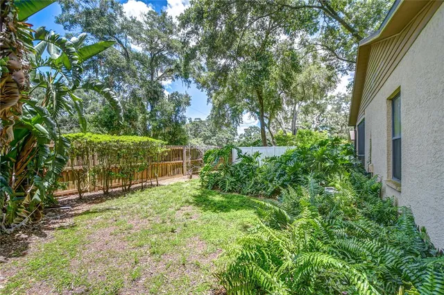 $535,000 | 512 Pinewalk Drive, Brandon, FL 33510