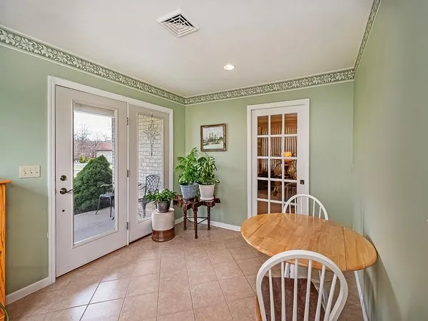 $369,000 | 218 Stoneybrook Drive, Cabot, PA 16023