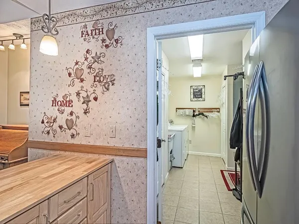 $369,000 | 218 Stoneybrook Drive, Cabot, PA 16023