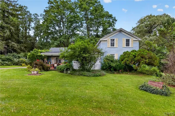$279,000 | 2041 Co Rte 7, Oswego, NY 13126