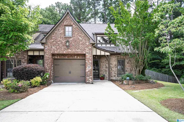 $359,900 | 4501 Cotswold Lane, Birmingham, AL 35242