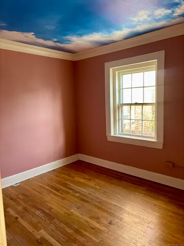 $179,900 | 554 Brewster Street, Unit 4, Bridgeport, CT 06605