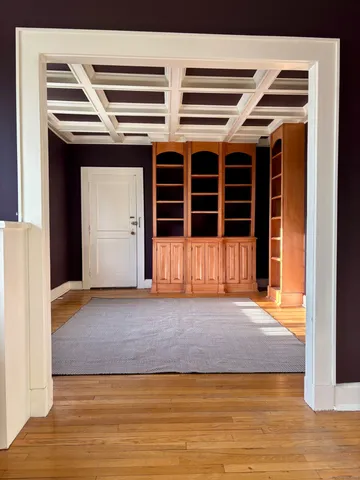 a view of a house with a garage