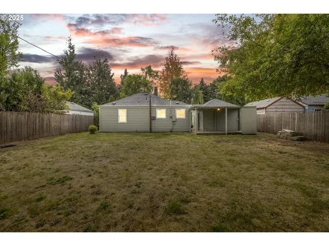 a house view with a garden
