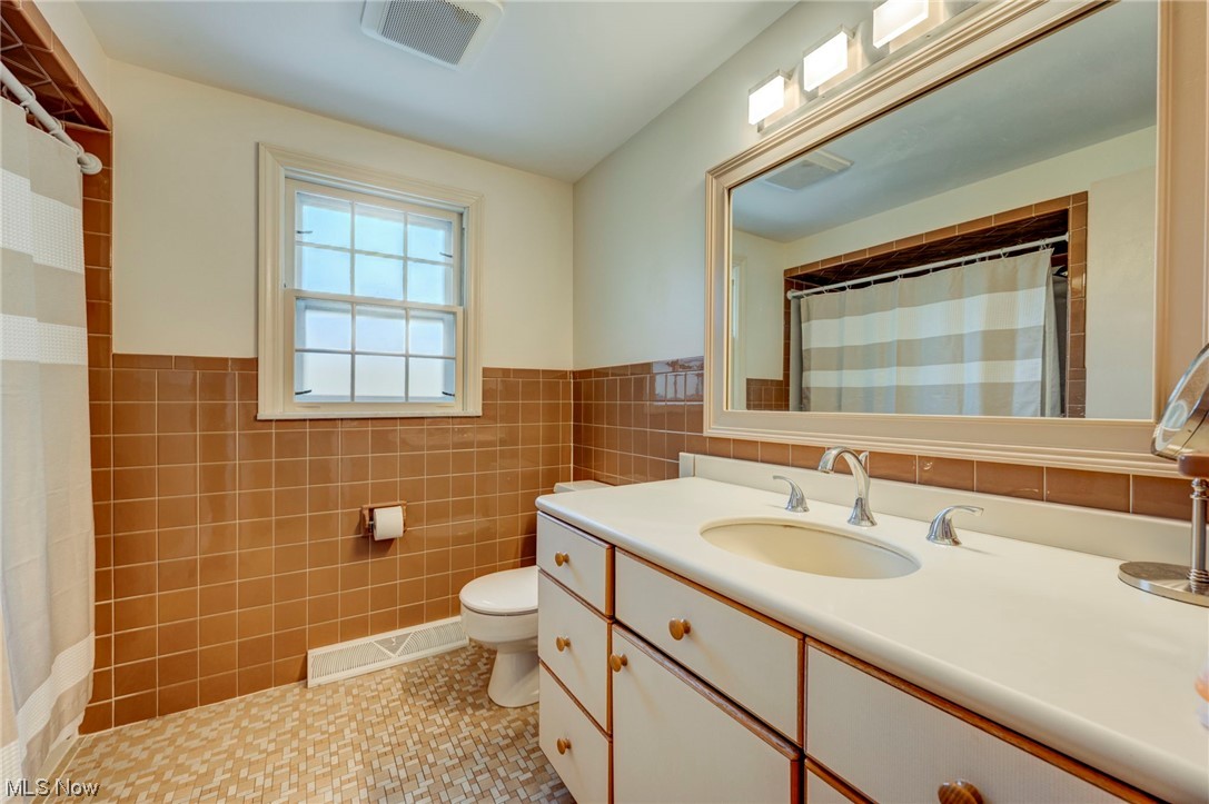 2822 Brainard Road Cleveland, OH 44124 - Photo 24 of 32 Gallery Image 24