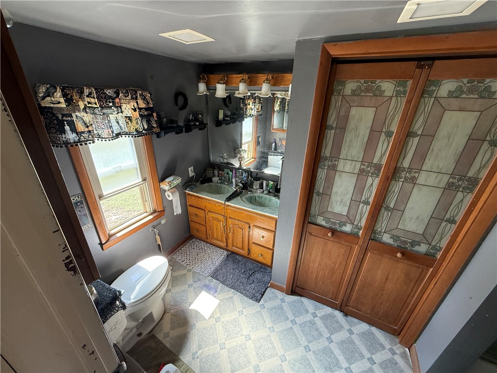 381 North Bennington Road Olney, IL 62450 - Photo 13 of 25