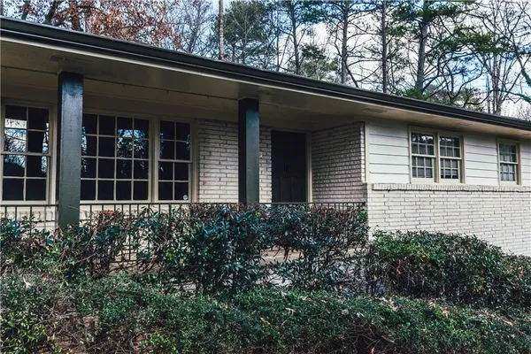 $3,100 | 2418 Sagamore Hills Drive, Decatur, GA 30033