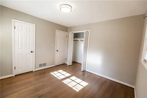 $3,100 | 2418 Sagamore Hills Drive, Decatur, GA 30033
