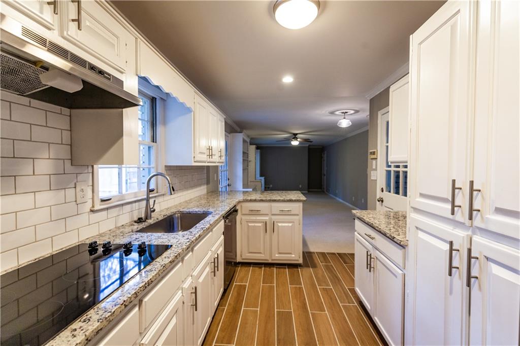 2418 Sagamore Hills Drive Decatur, GA 30033 - Photo 4 of 30