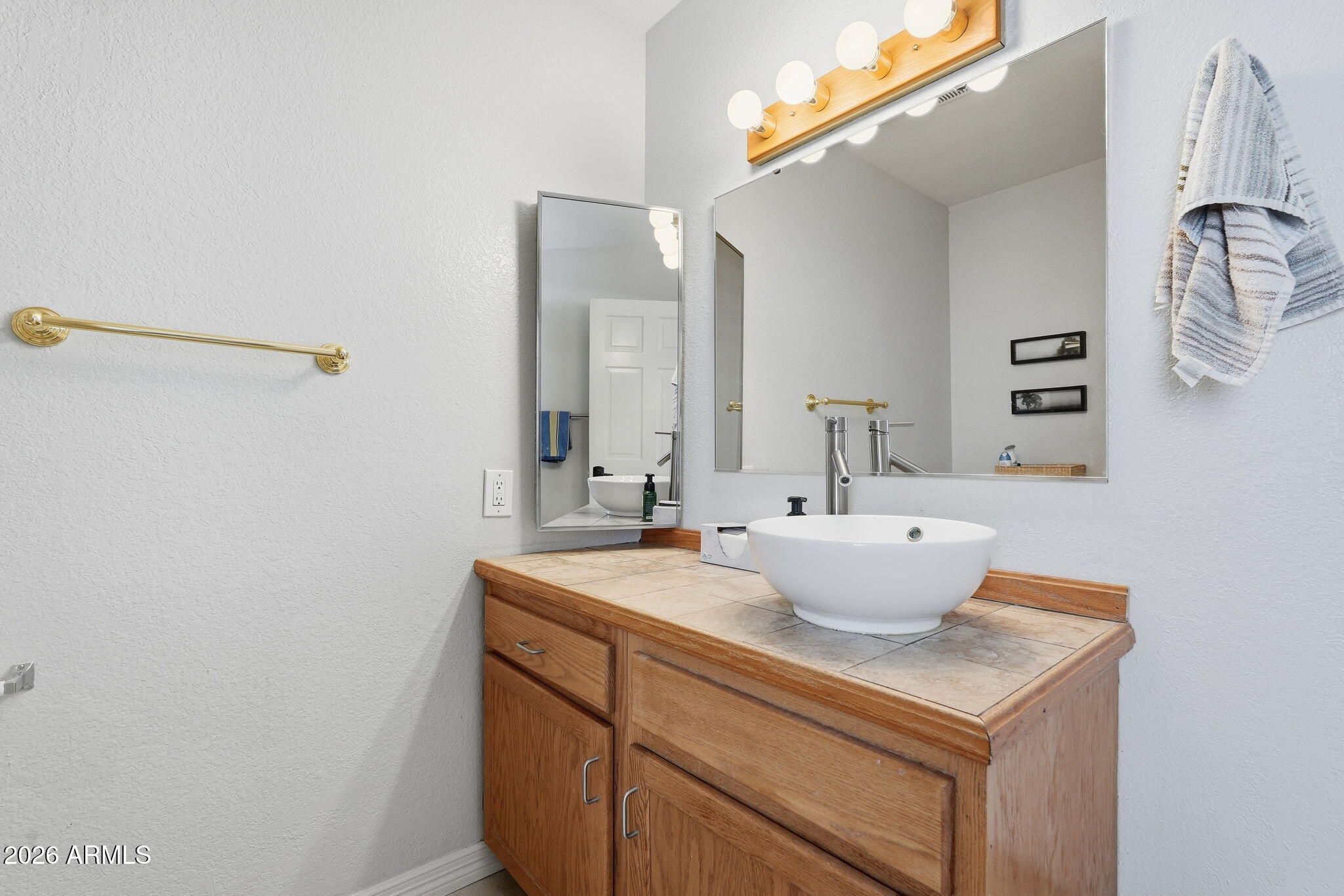 54 West Carver Road Tempe, AZ 85284 - Photo 25 of 38