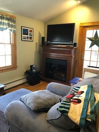 16 Wellsmere Road Boston, MA 02131 - Photo 11 of 20 Gallery Image 11