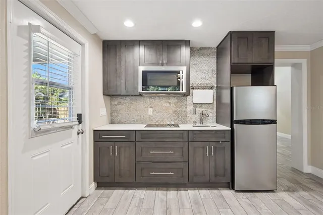 $650,000 | 352 Cambridge Boulevard, Winter Park, FL 32789