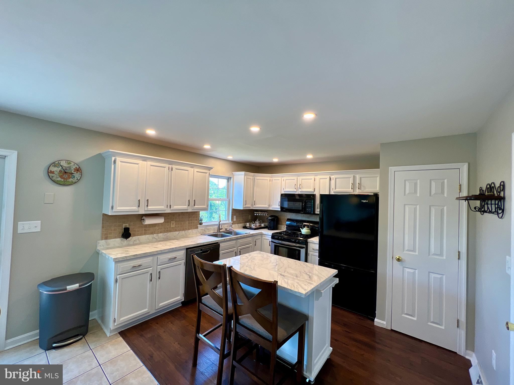 2995 Robin Road York, PA 17404 - Photo 19 of 38 Gallery Image 19