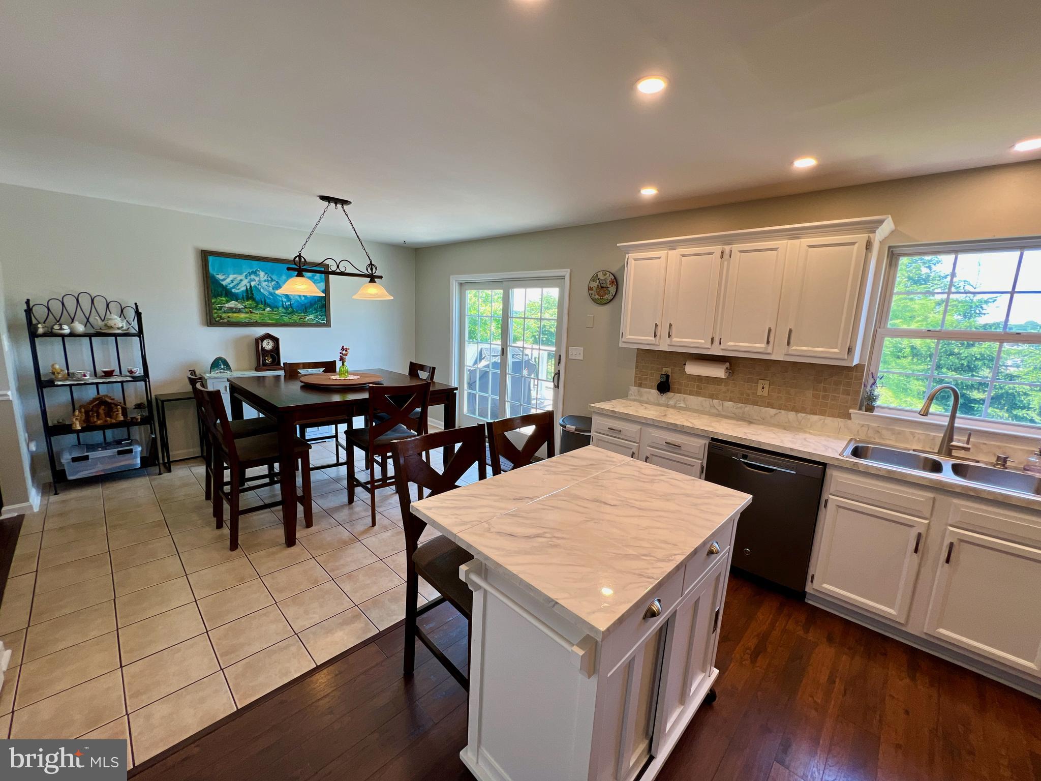 2995 Robin Road York, PA 17404 - Photo 20 of 38 Gallery Image 20