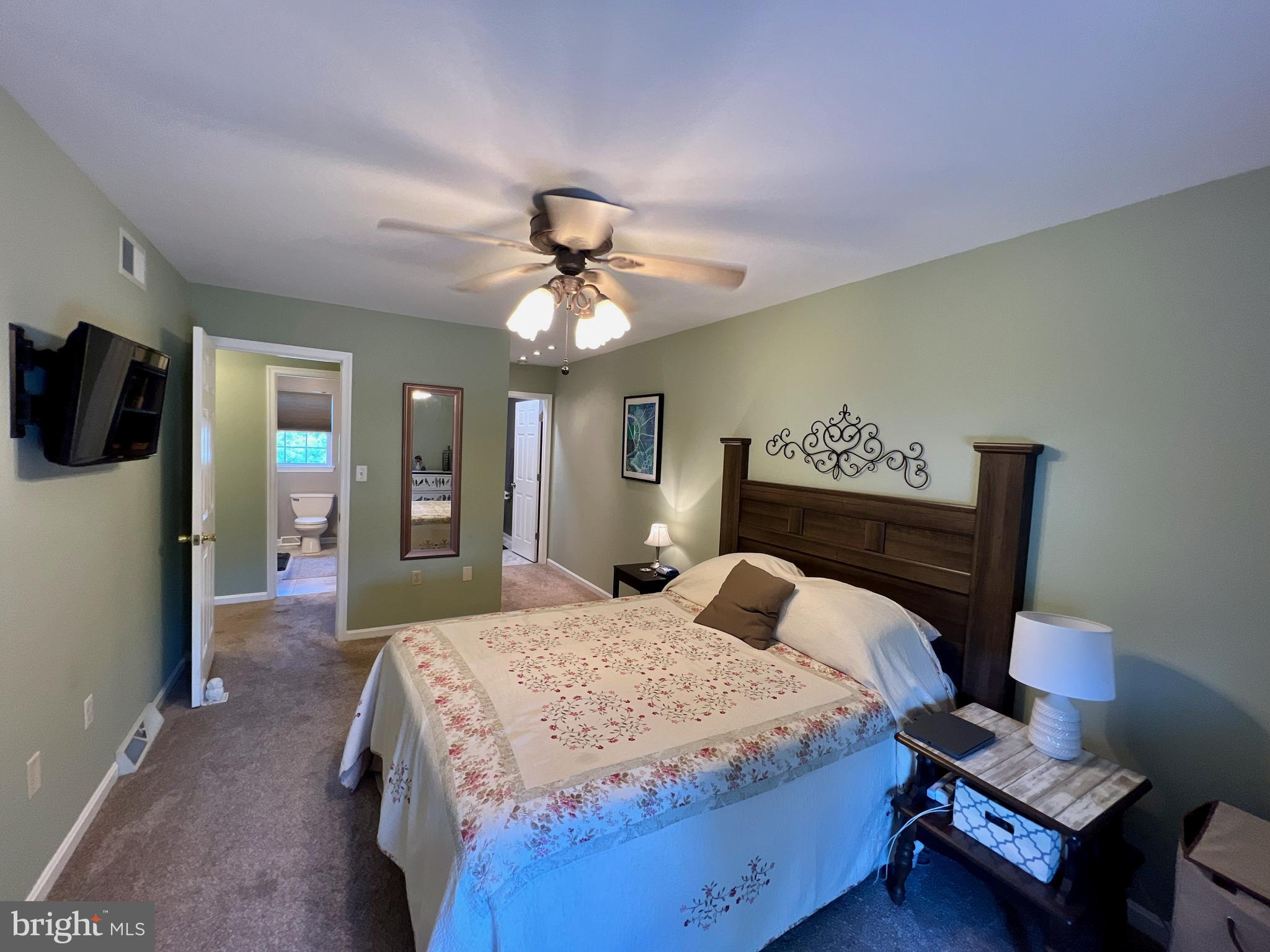 2995 Robin Road York, PA 17404 - Photo 24 of 38 Master Bedroom