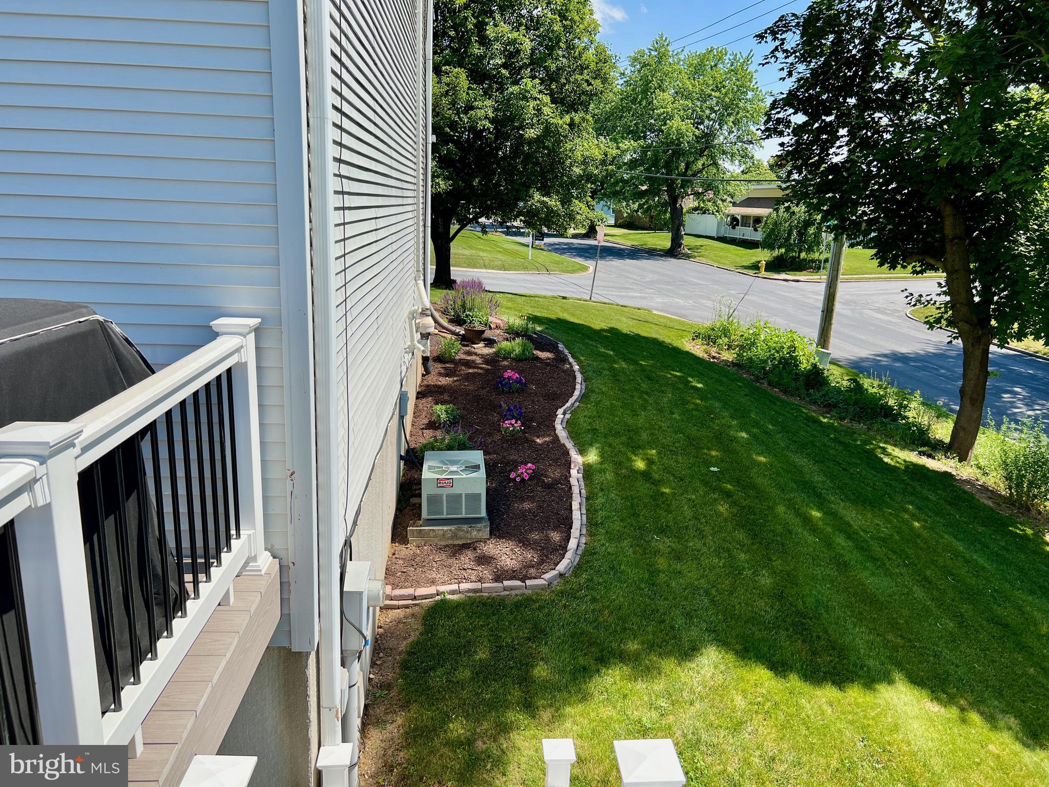 2995 Robin Road York, PA 17404 - Photo 29 of 38 Gallery Image 29
