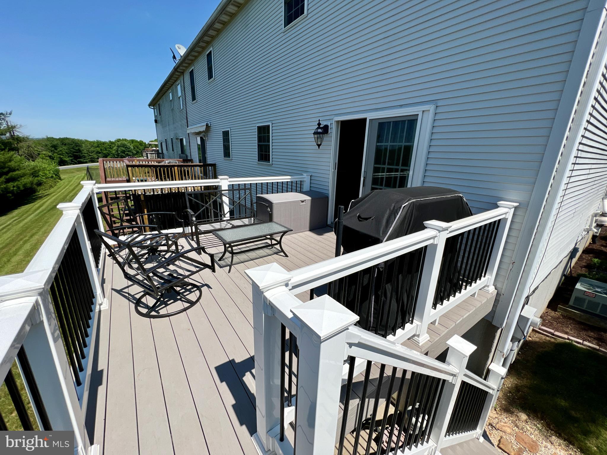 2995 Robin Road York, PA 17404 - Photo 9 of 38 Gallery Image 9