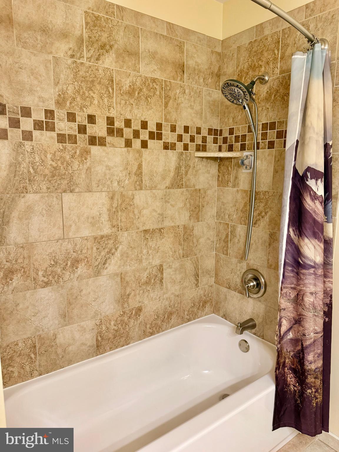 2175 Sebastian Road Fredericksburg, VA 22405 - Photo 21 of 37 Hall bathroom Upper level