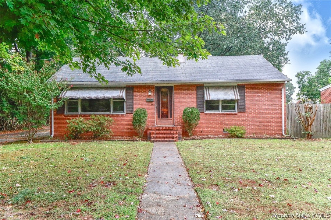 34 Rugby Road Newport News, VA 23606 - Photo 1 of 29 Gallery Image 1