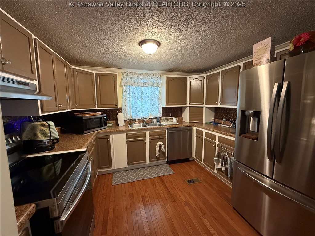 623 Bradshaw Holw Road Logan, WV 25601 - Photo 5 of 21 Gallery Image 5