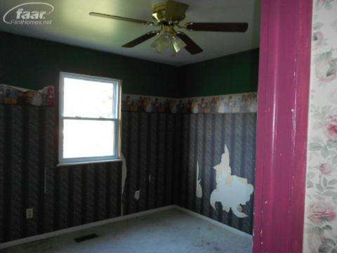 10381 West Stanley Road Flushing, MI 48433 - Photo 9 of 20 20145082-8.JPG