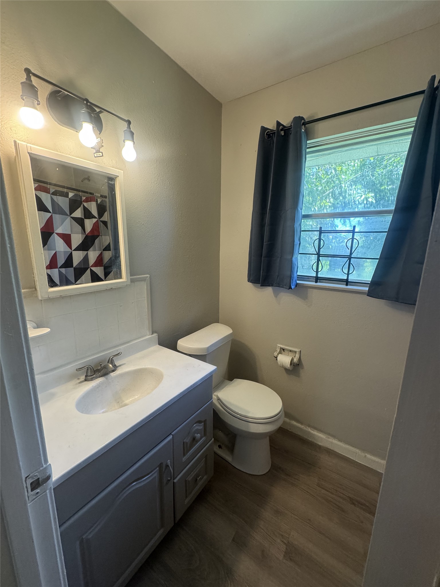 5838 Reed Road Houston, TX 77033 - Photo 20 of 22 Gallery Image 20